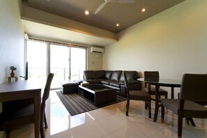 Condo | Free WiFi - Longvacation Okinawa 201 (Onna)