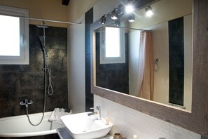 Appartement Luxe (Sunset Apartment 5) | Salle de bain