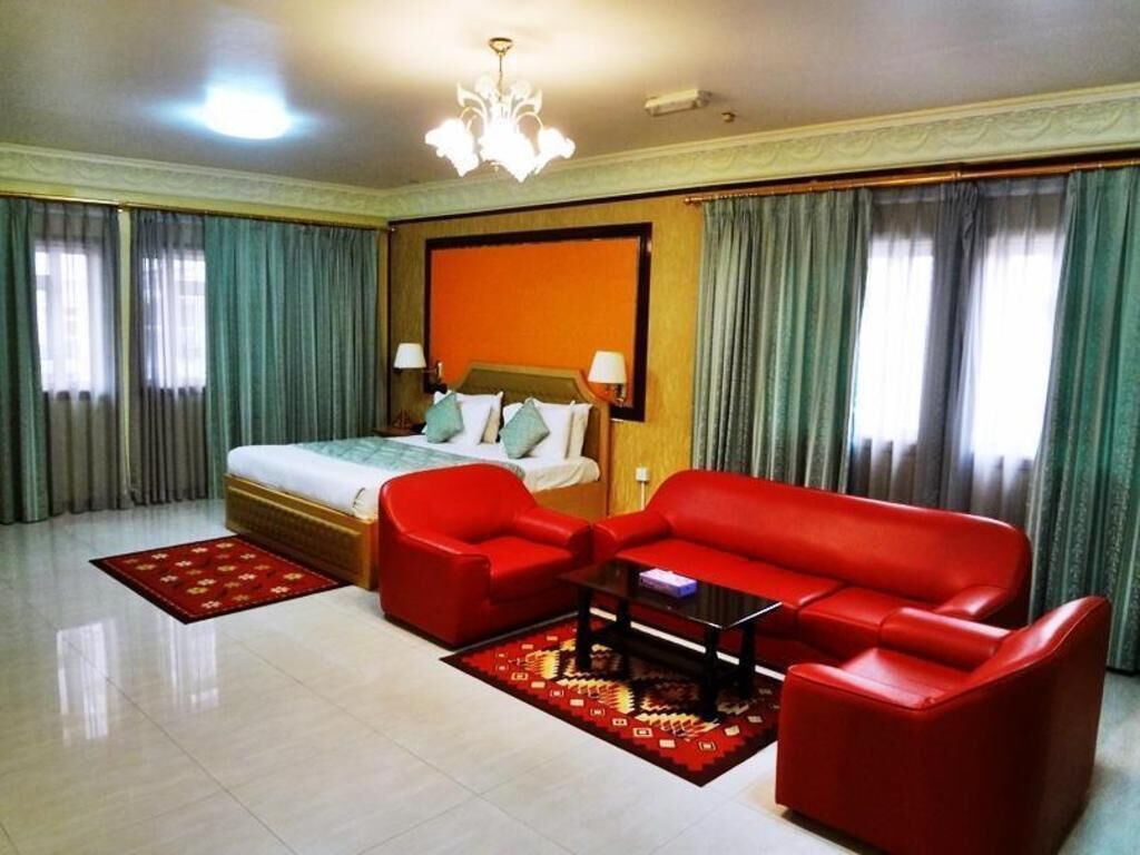 In-room safe, individually decorated, individually furnished, desk