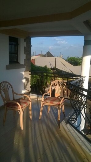 Balcony - Desert Rose Resort (Kisumu)
