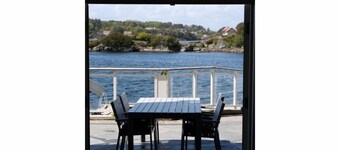 StayPlus Exclusive Seafront Holiday Home