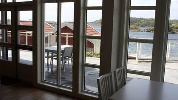 Apartment, 2 Schlafzimmer | Balkon