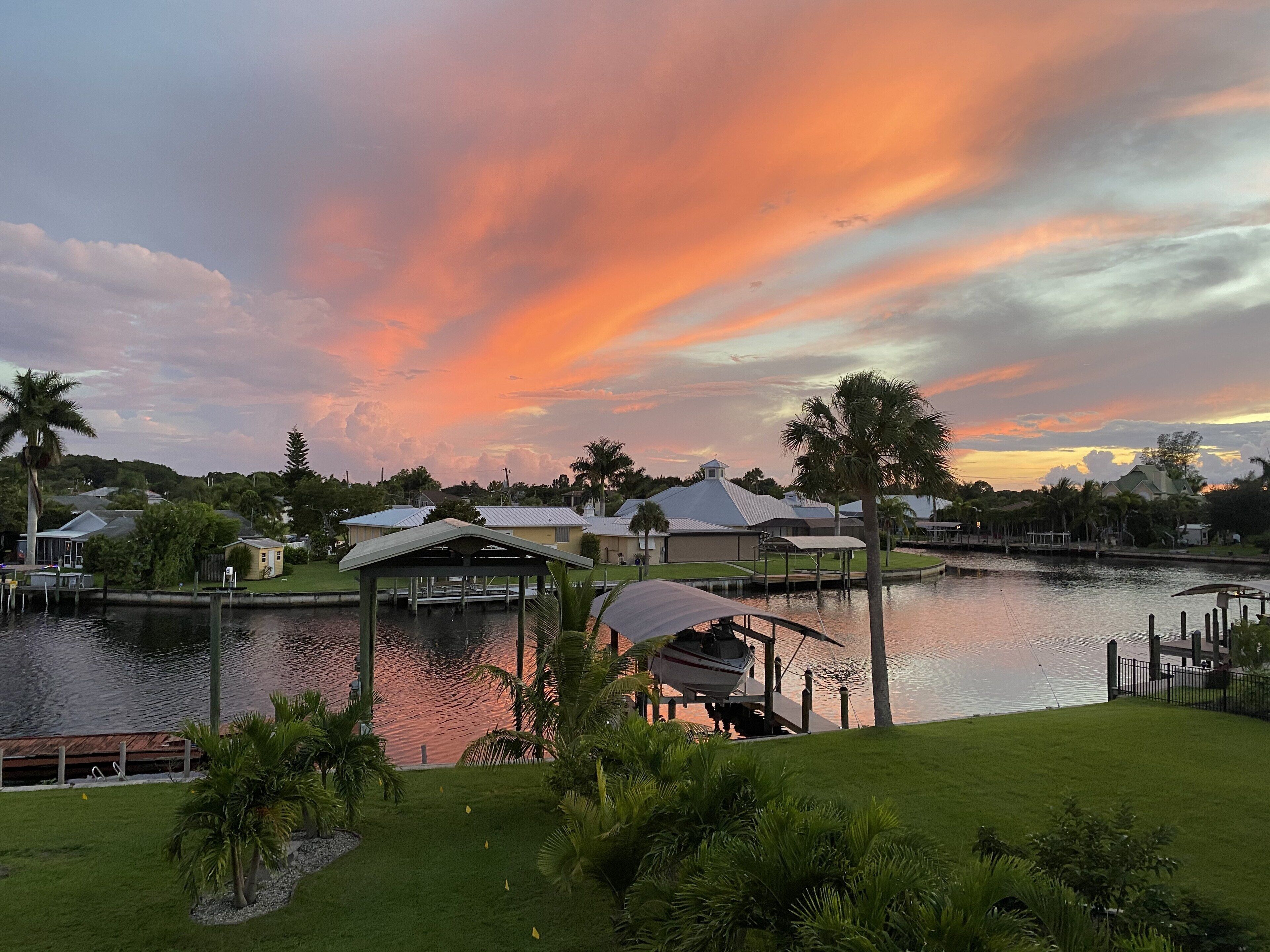 Weekly Vacation Rentals in Fort Myers
