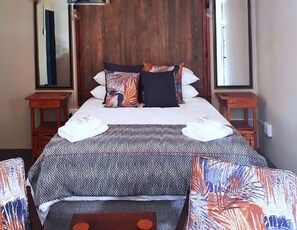 Luxury Room 3 | Egyptinpuuvillaiset lakanat, ylelliset vuodevaatteet, untuvapeitot