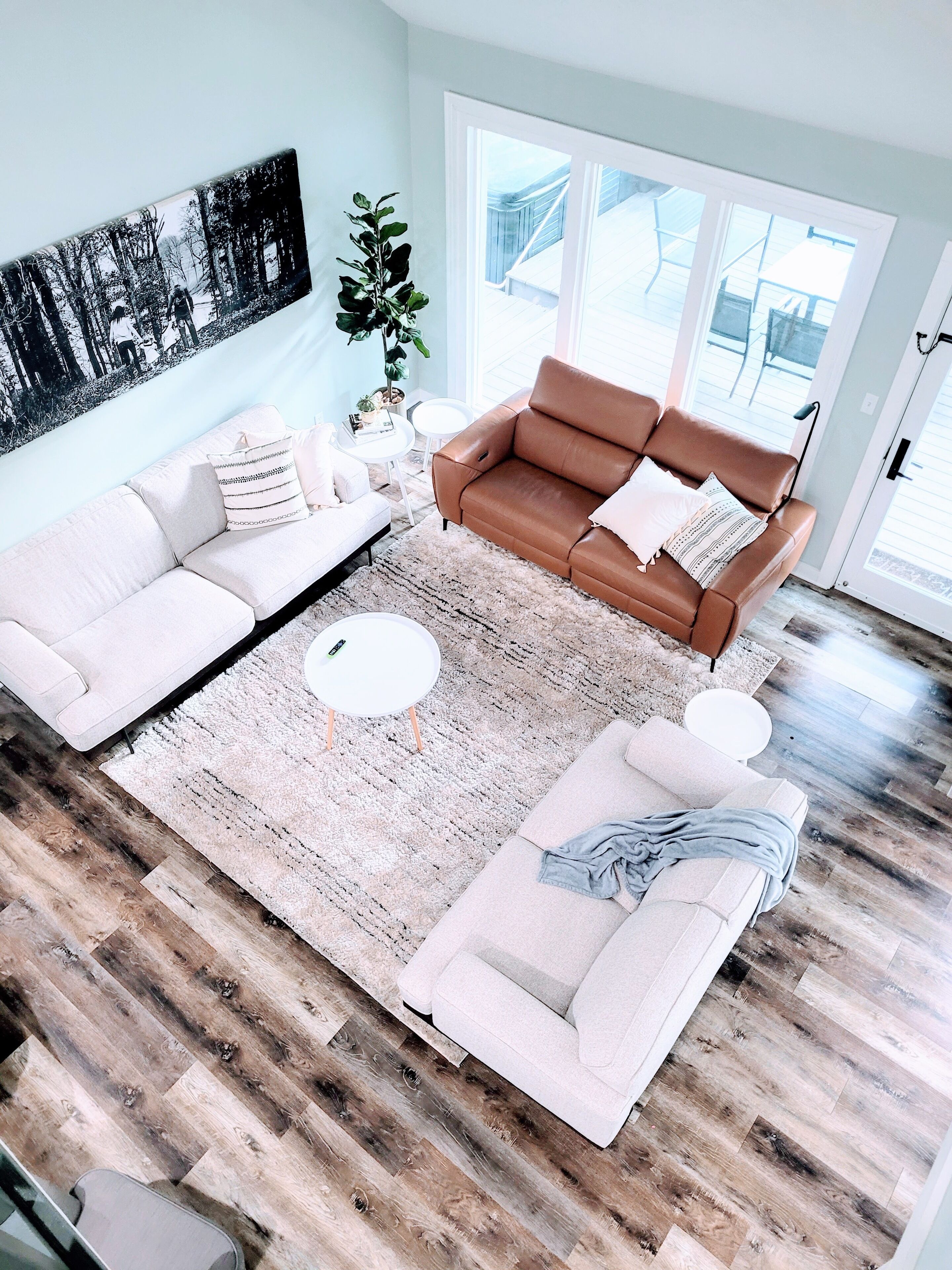 Modern 4b/3b Sleeps 12 Pool Hot Tub 