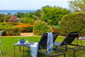 Property grounds - Protaras Sirina Waterfront Villa (Protaras)