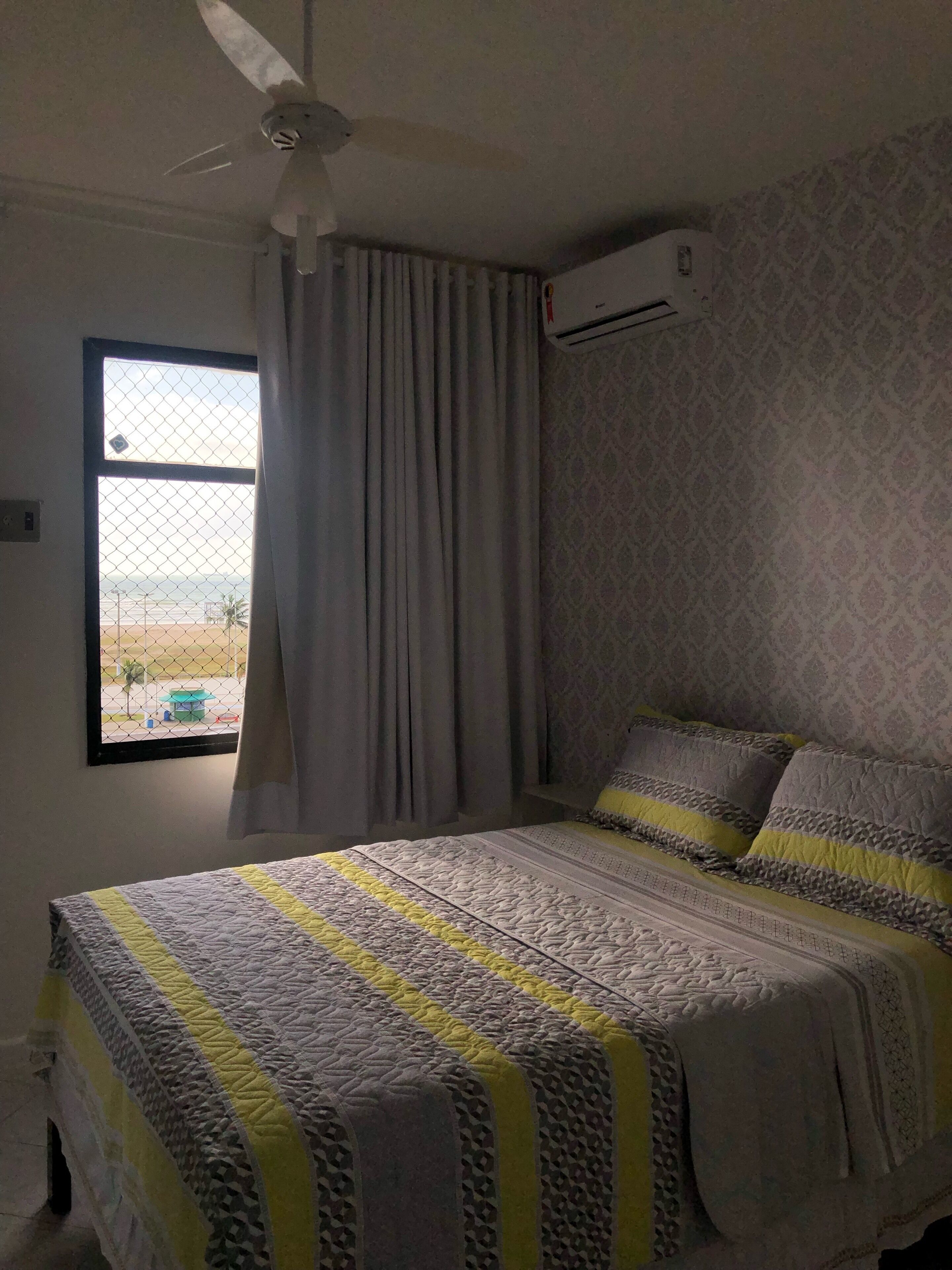 After a SEA VIEW with WiFi- behind the Caranguejo Walkway- Orla de Atalaia