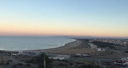 DAR HACHEMIA DIAMANT // Vue sur mer// (coté plage) 2 ème étage