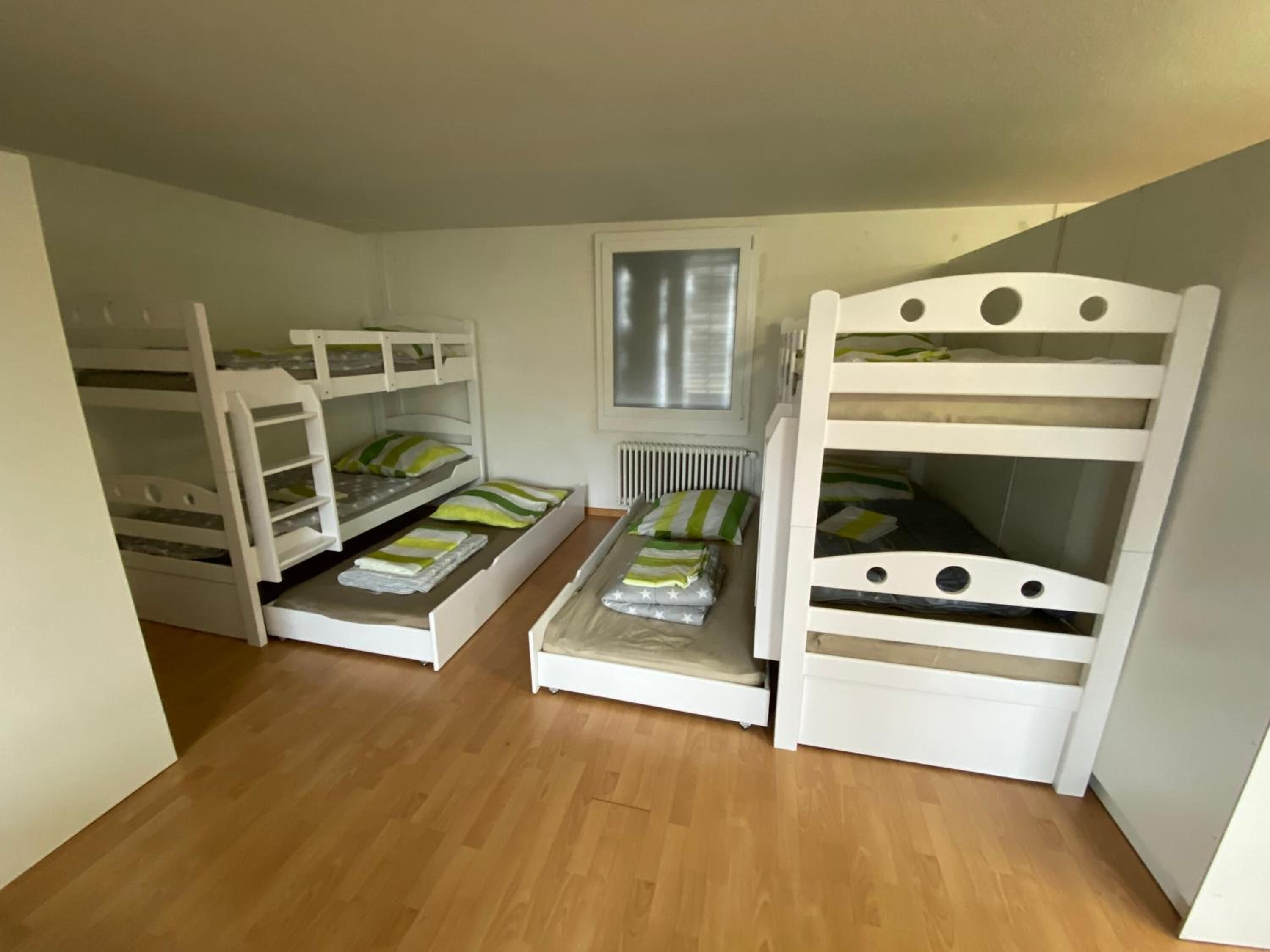 Photo - Hostel Airport