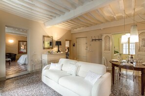 Televisión y libros 