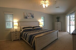 3 bedrooms, iron/ironing board, WiFi, bed sheets - Pure Paradise, full refund*, heated pool, sleeps 8 (Rotonda West)