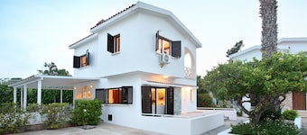 Protaras Green Bay Villa