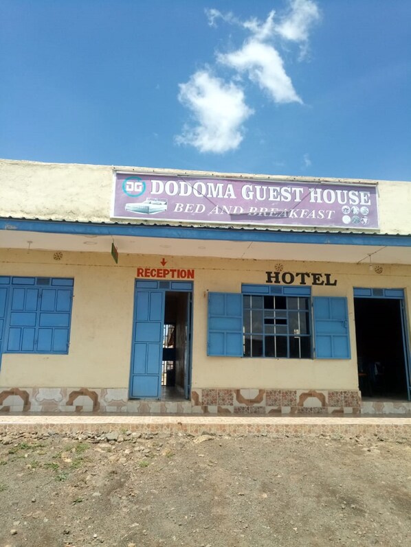 Exterior - Dodoma Guest House (Gilgil)