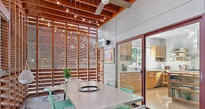 The Local - 2 Blocks to Downtown Fay