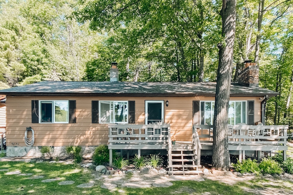 Echo Point Retreat on the Beautiful Tiger Cat Flowage