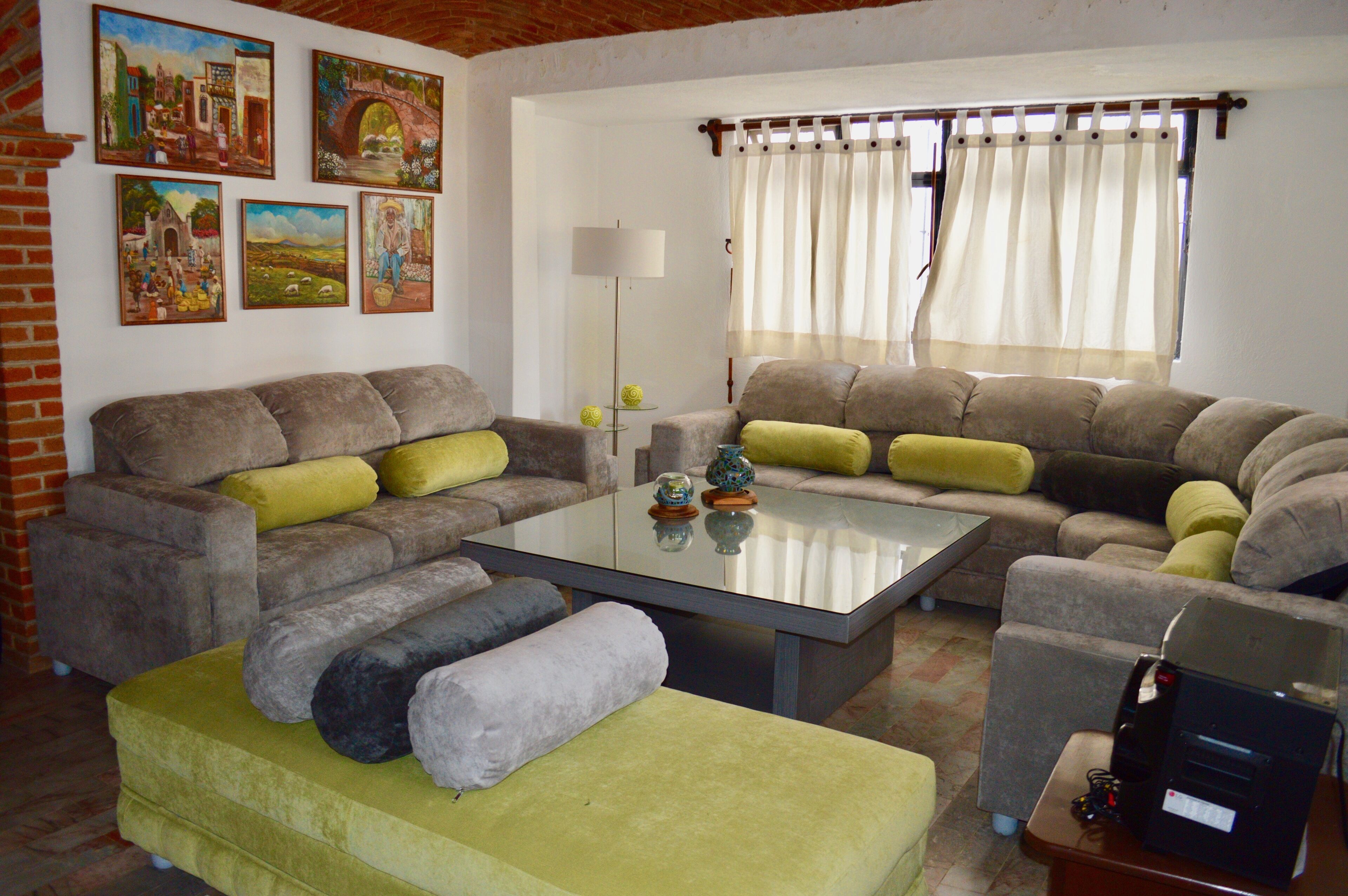 Hermosa casa en el centro de Tequisquiapan, 24 personas