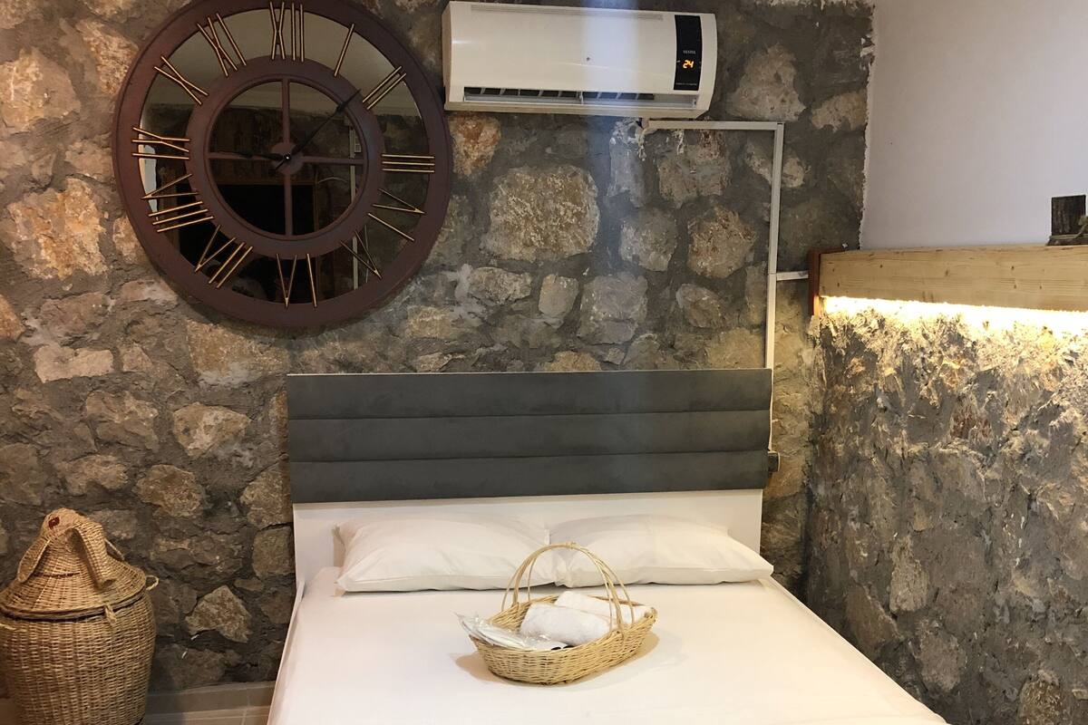 Habitación Business doble | Sábanas italianas Frette y ropa de cama de alta calidad