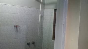 Single Room | Bathroom shower
