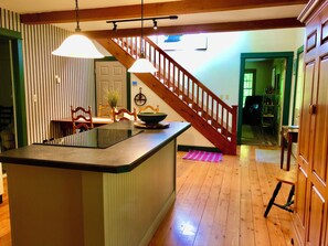 Interior - Close to Galena, close to perfect. Premier get away. Three beautiful suites. (Galena)