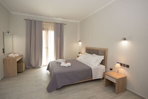 1 camera, una cassaforte in camera, Wi-Fi gratuito, lenzuola