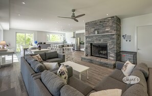 Smart TV, fireplace, books