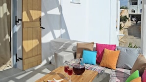 Superior Apartment | Balcony - 8 Keys Residence (Paros)
