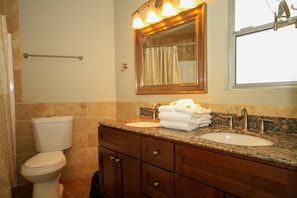 Hair dryer, towels - Sierra Park Villas #03 (Mammoth Lakes)