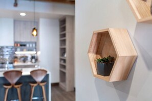 Interior - Urban Modern Living PERFECT for long term stays (Spokane)