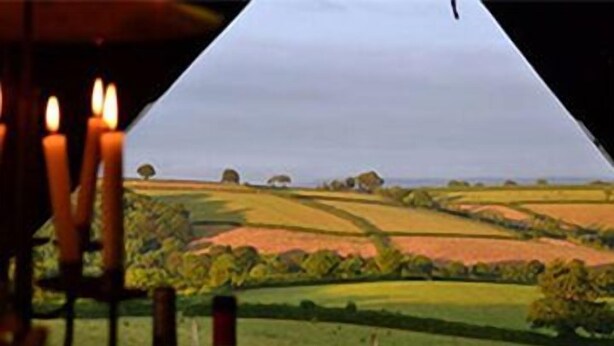 Property grounds - Billingsmoor Farm - Canvas Frills Lodge sep Shower With hot tub (Exeter)