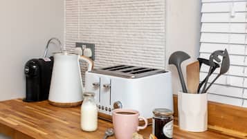 Studio, Ensuite | Shared kitchen