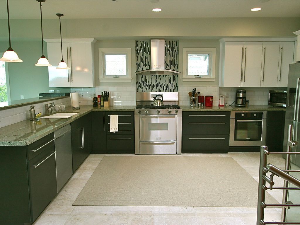 Modern beach house pet friendly