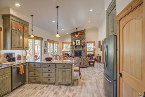 Dog friendly Monarch Retreat & Cottage