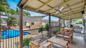 Outdoor dining - 12 Tingira Close - Rainbow Beach. Pool. Aircon. Great family beach house (RAINBOW BEACH)