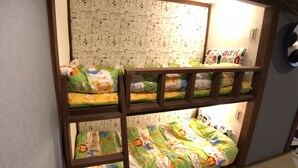 Habitación con temática infantil