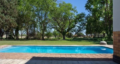 Gannabos Guest House