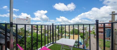 Quang cảnh ban công