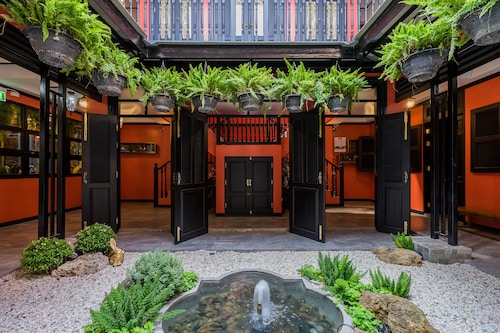 De Phanakron Boutique Hotel