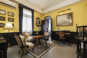 Family Room | Living area