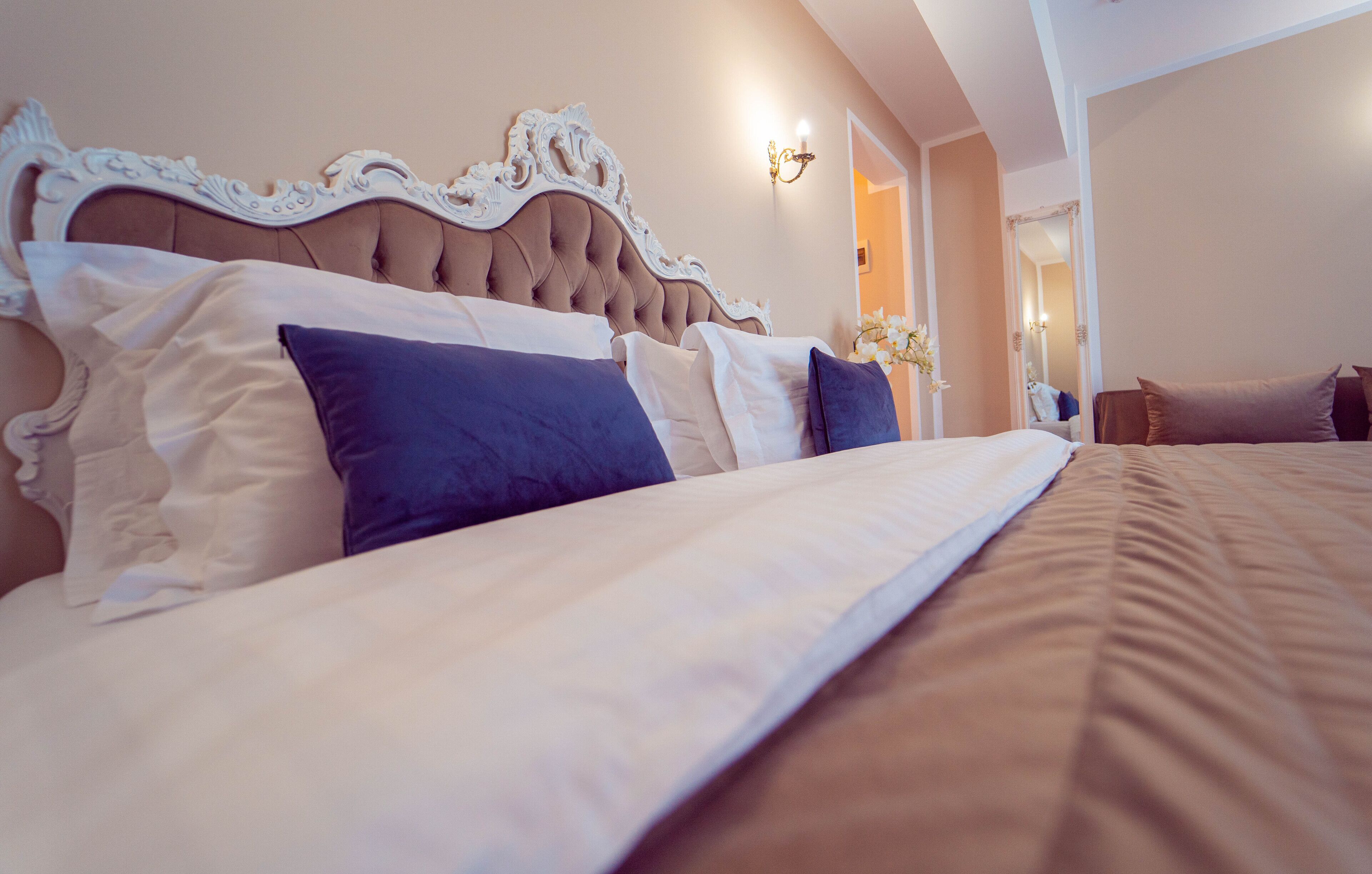 Deluxe-Zimmer, Terrasse, Seeblick | Bettwäsche aus ägyptischer Baumwolle, hochwertige Bettwaren