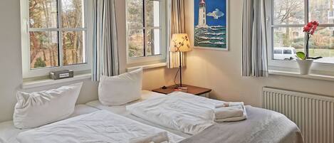 3 bedrooms, WiFi