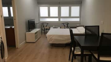 1 chambre, fer et planche Ă repasser, Wi-Fi gratuit, draps fournis