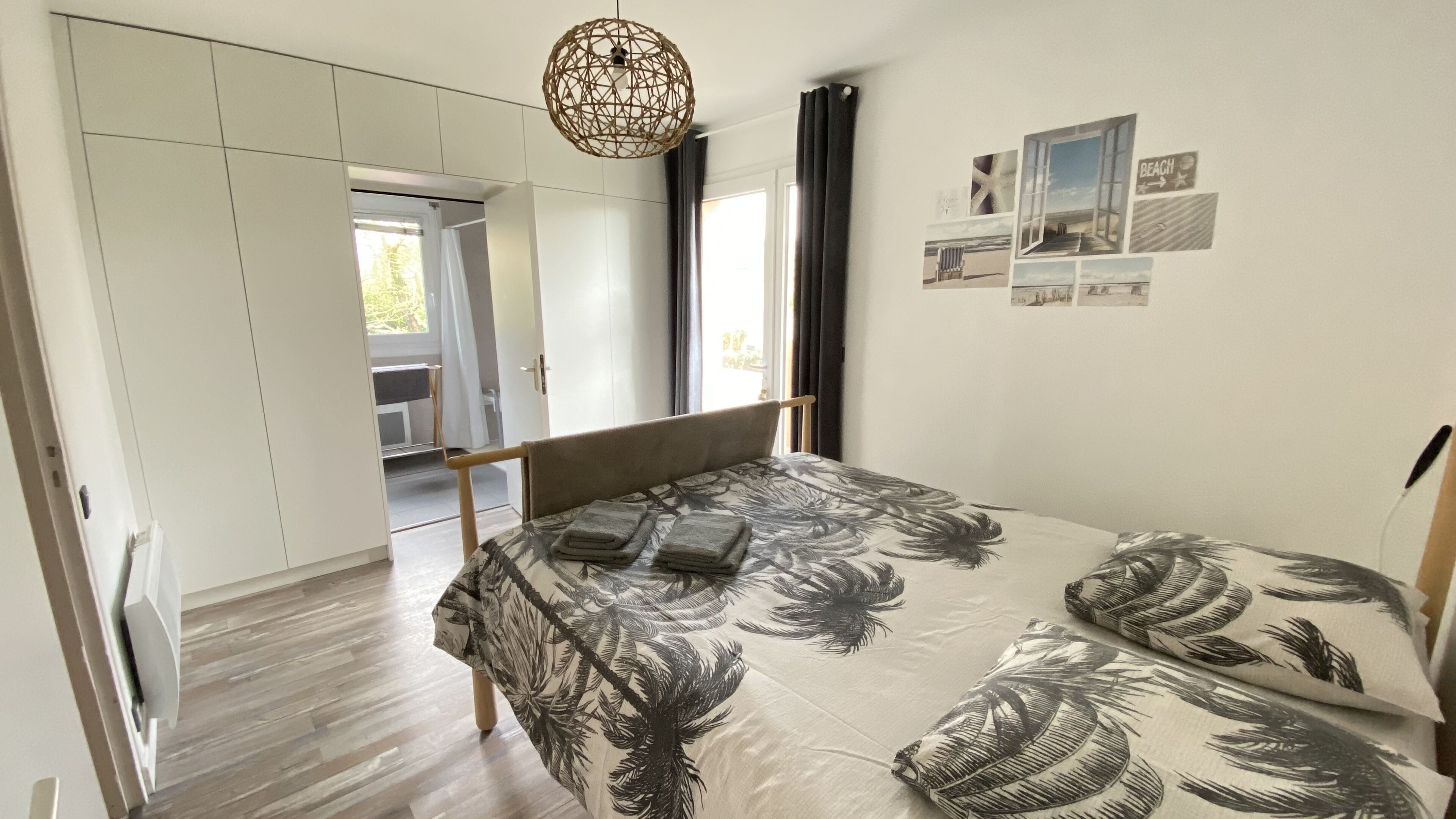 1 chambre, décoration personnalisée, ameublement personnalisé