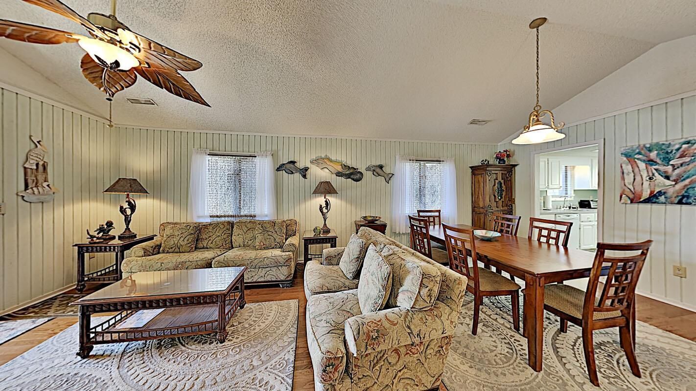 Entire Summer Cottage  Pool 3 Blocks to the Beach