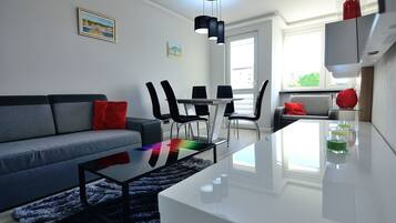 Departamento | Sala de estar | Televisión de pantalla plana de 40 pulgadas con canales vía satélite