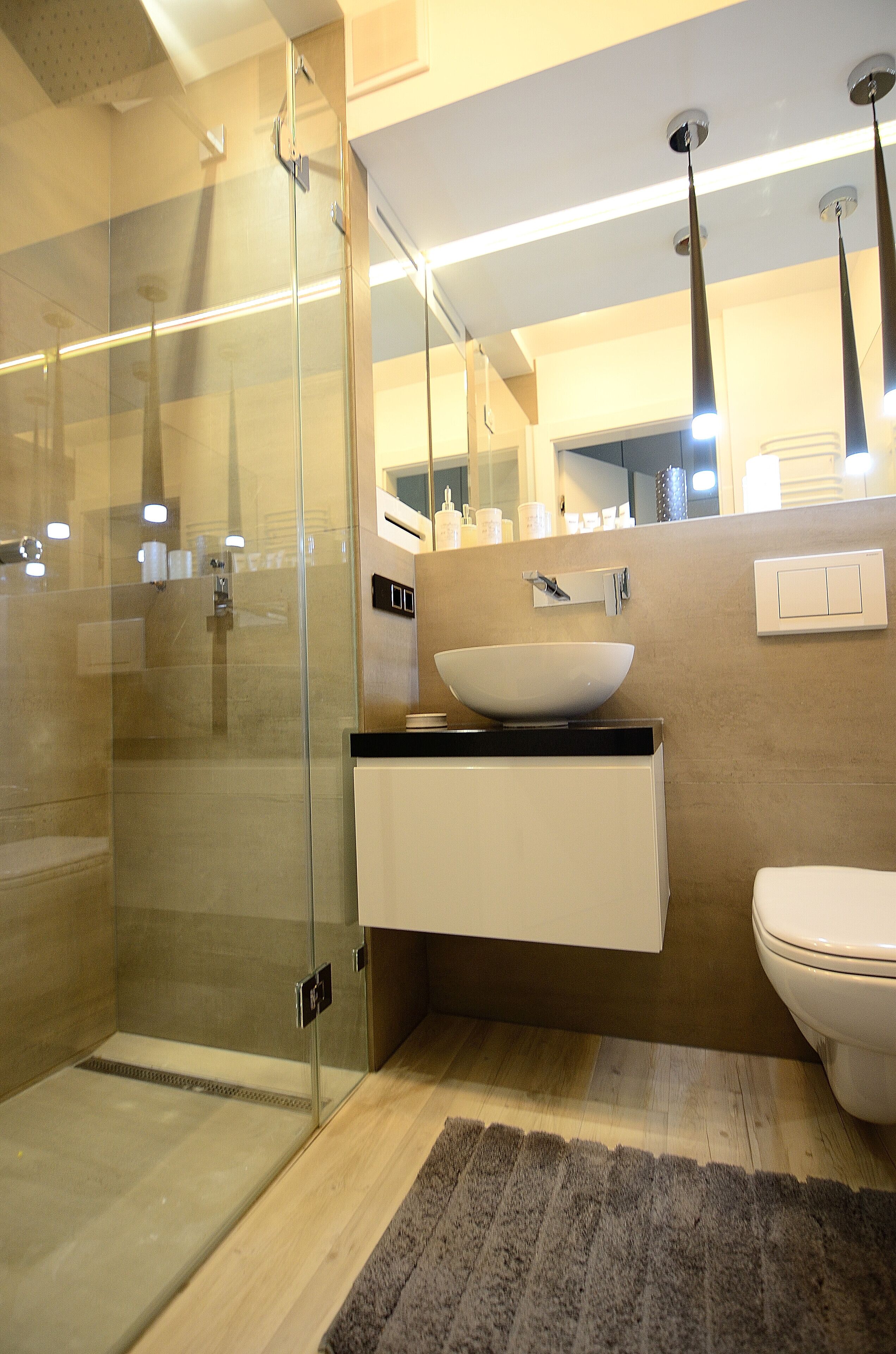 Apartment | Bathroom
