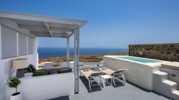 Private pool