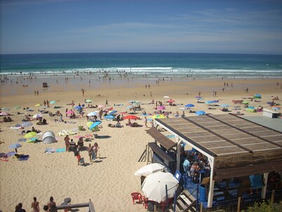 Appart. 48m2 large garden terrace located 60m from the beach and 300m from the village