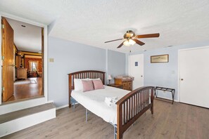 Uklassifisert bilde, 2 av 33, knapp