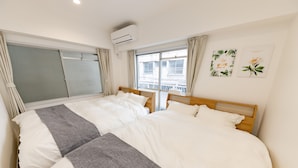 Executive Room | Desk, laptop workspace, blackout curtains, soundproofing - feel Asakusa Stay (Tokyo)