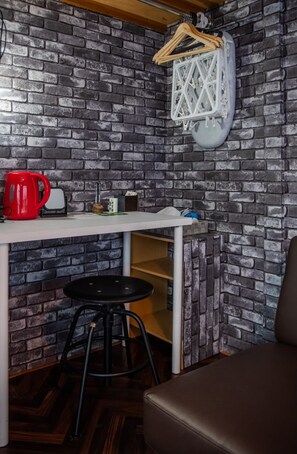 Apartment | Room amenity